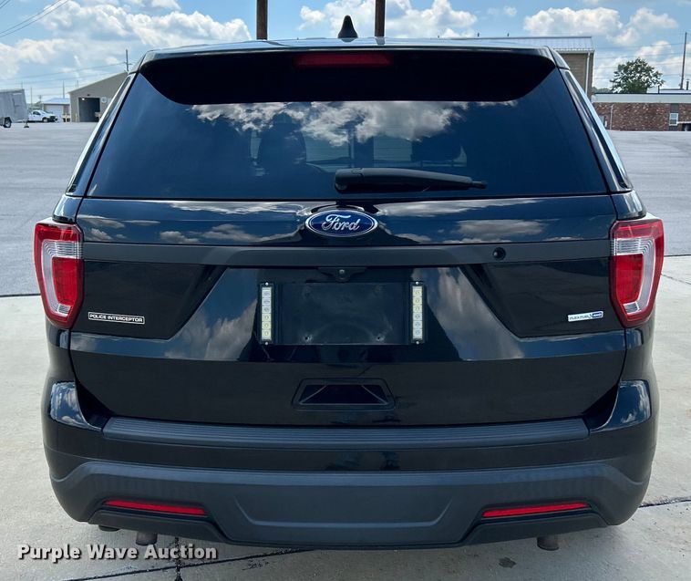 image for item NL9462 2018 Ford Explorer Police Interceptor  SUV