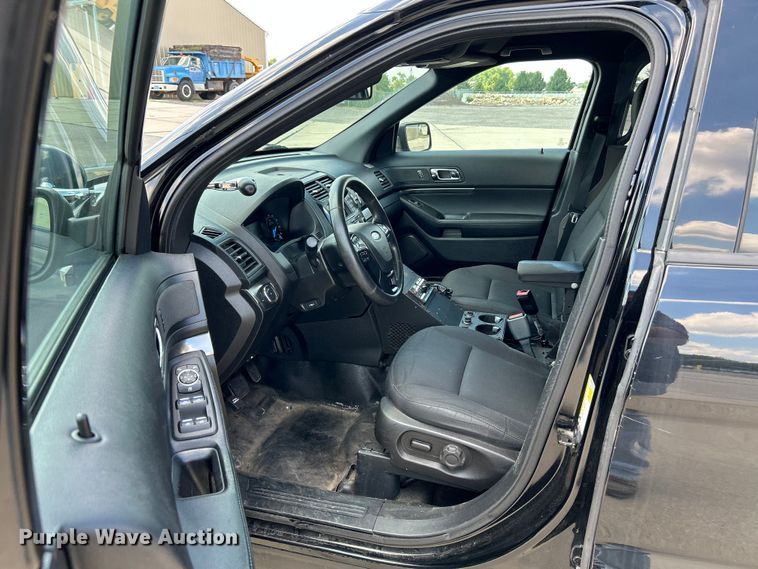 image for item NL9462 2018 Ford Explorer Police Interceptor  SUV