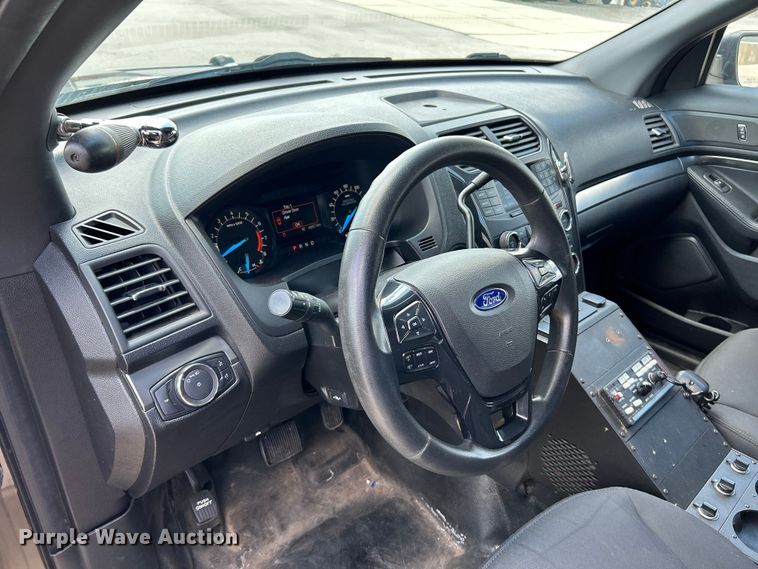 image for item NL9462 2018 Ford Explorer Police Interceptor  SUV