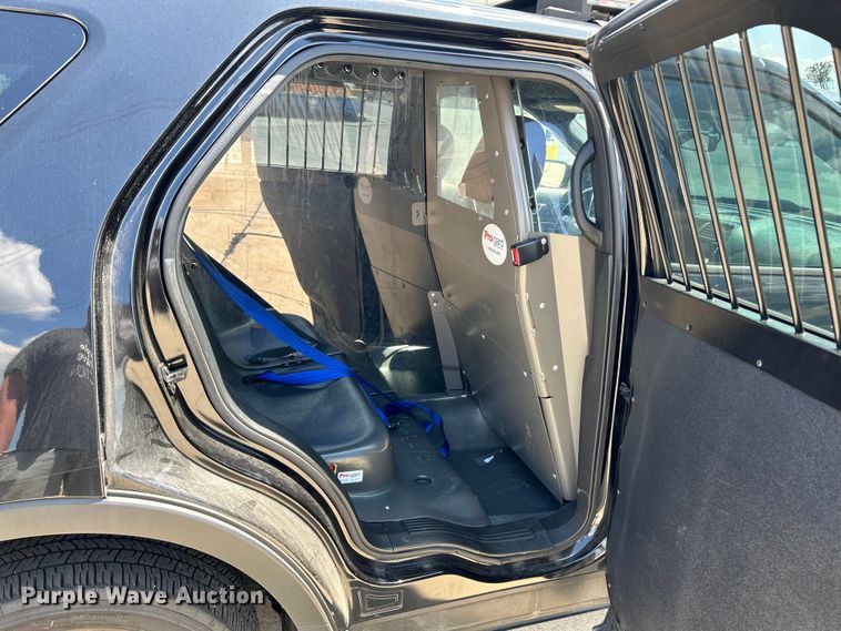 image for item NL9462 2018 Ford Explorer Police Interceptor  SUV