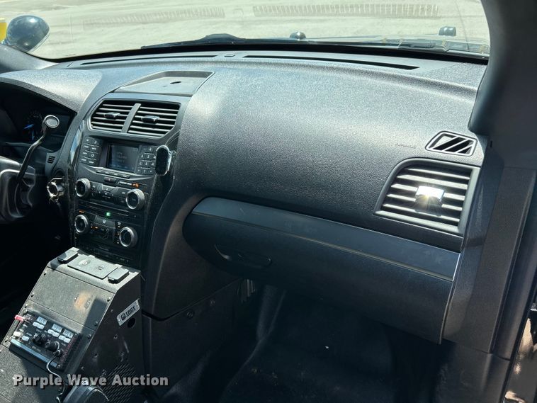 image for item NL9462 2018 Ford Explorer Police Interceptor  SUV