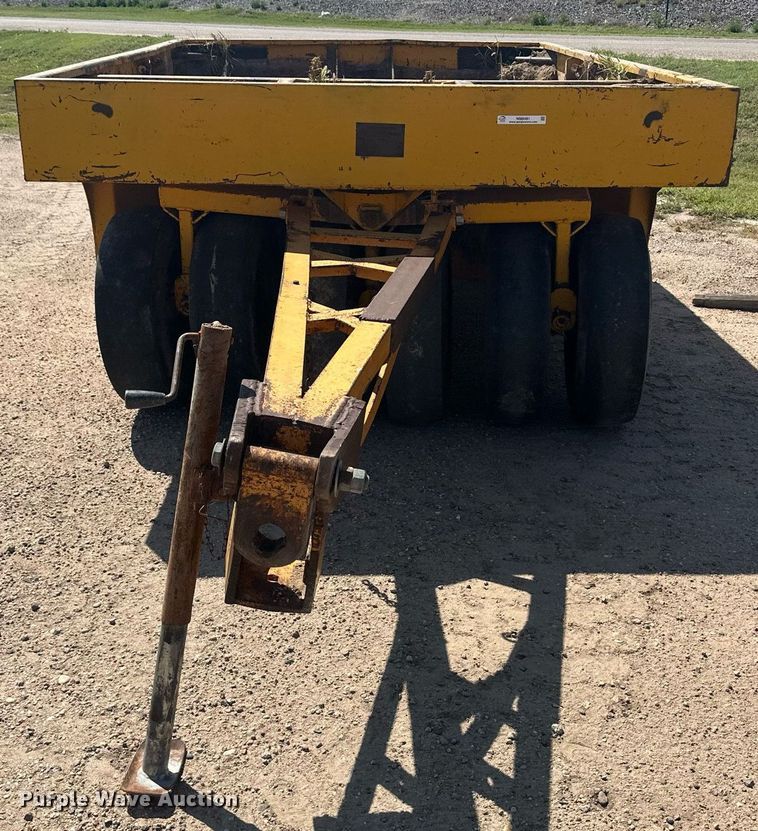 image for item NM9491 Hercules PT-13  pneumatic roller