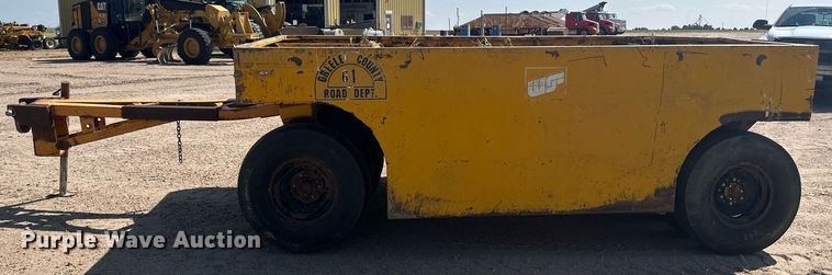 image for item NM9491 Hercules PT-13  pneumatic roller