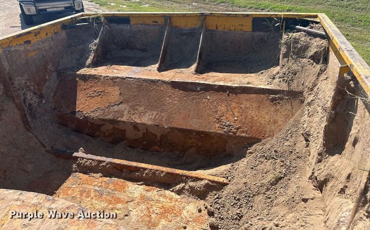 image for item NM9491 Hercules PT-13  pneumatic roller