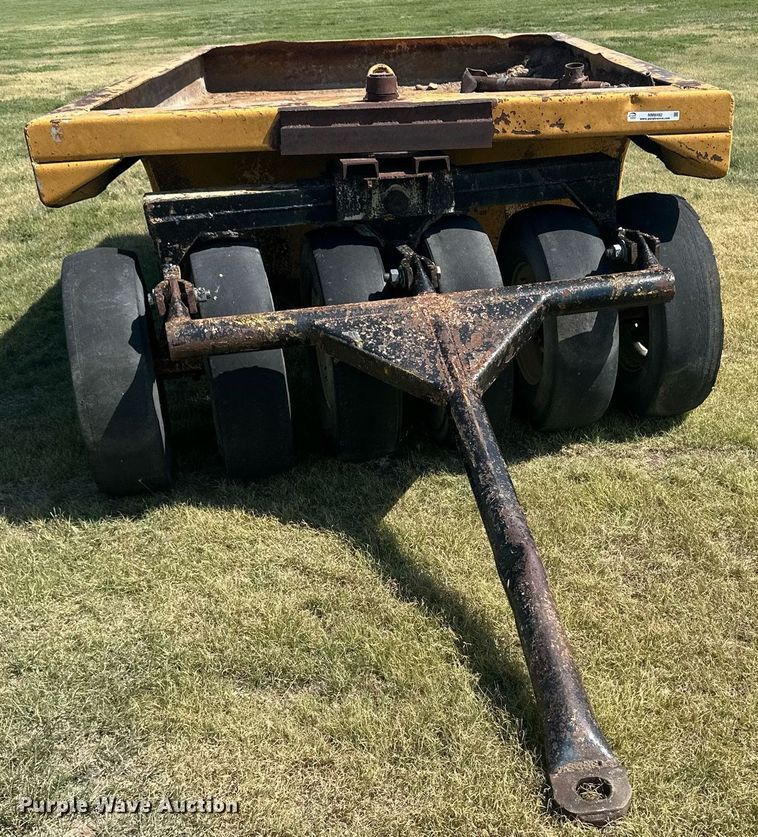 image for item NM9492 Pneumatic roller