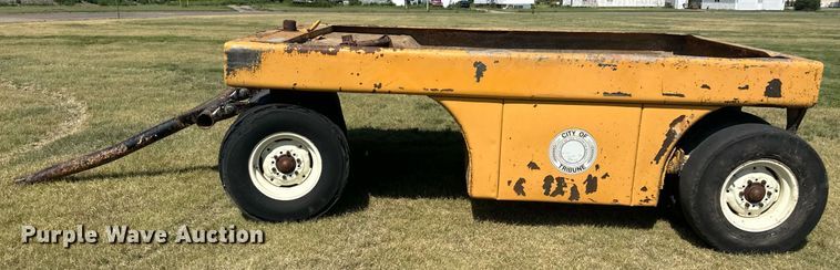 image for item NM9492 Pneumatic roller