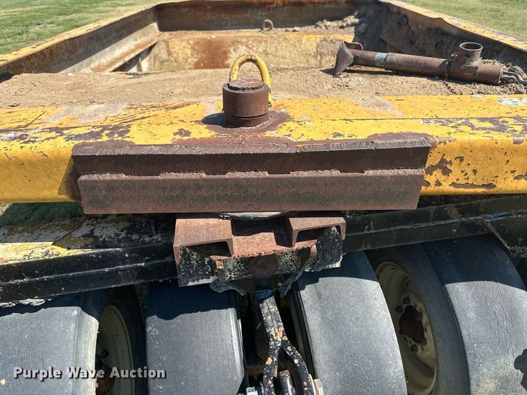 image for item NM9492 Pneumatic roller