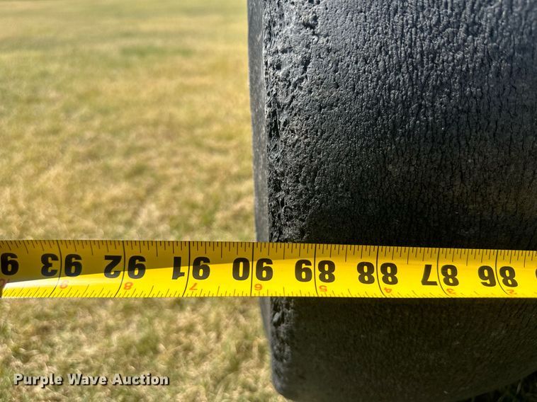 image for item NM9492 Pneumatic roller