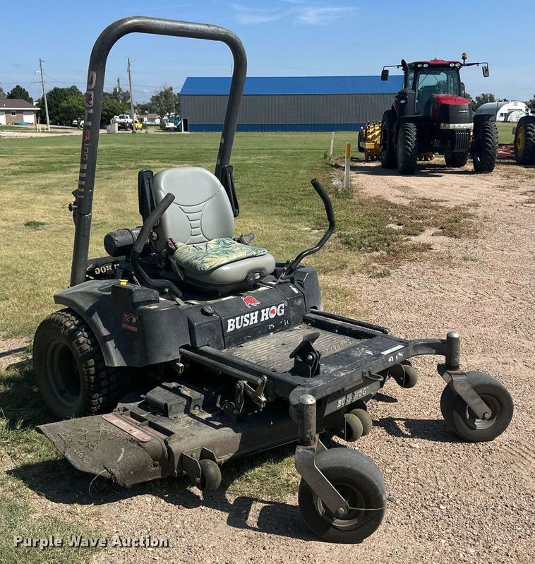 image for item NM9493 Bush Hog ZT Heavy Duty  ZTR lawn mower