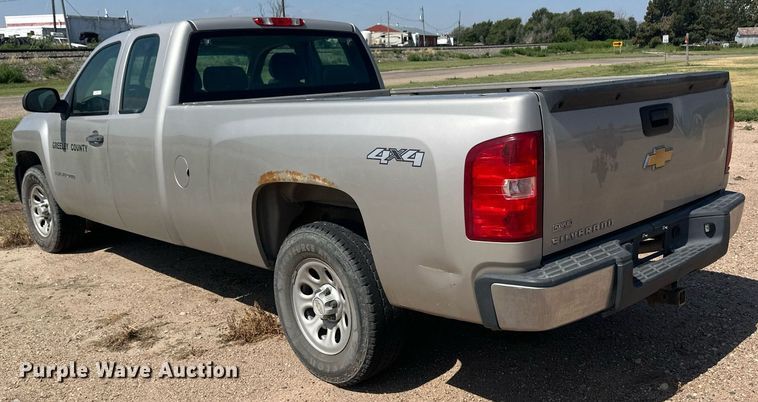 image for item NM9494 2007 Chevrolet Silverado 1500  Ext. Cab pickup truck