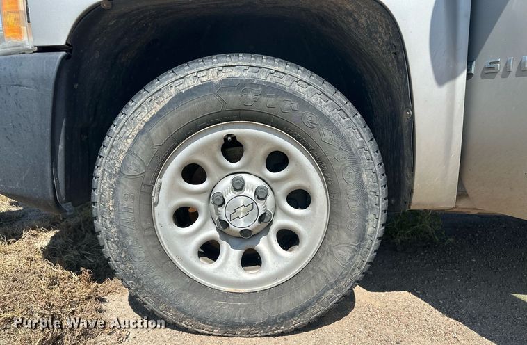 image for item NM9494 2007 Chevrolet Silverado 1500  Ext. Cab pickup truck