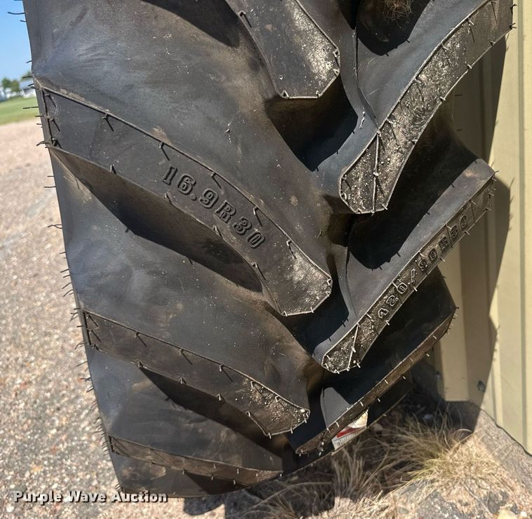 image for item NM9495 420/90R30 tractor tire