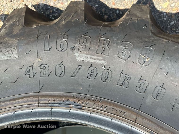 image for item NM9495 420/90R30 tractor tire