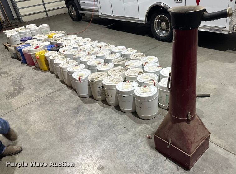 image for item NM9498 Fire fighting equipment