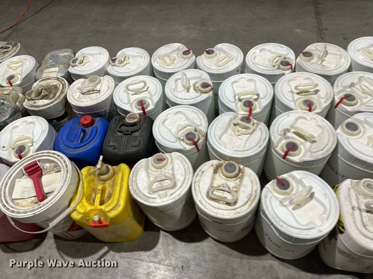 image for item NM9498 Fire fighting equipment