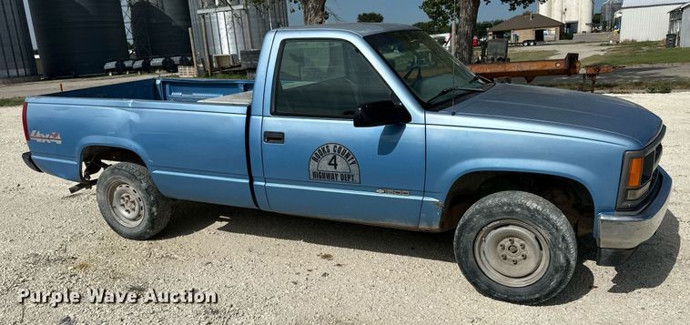 image for item NP9906 1996 Chevrolet K1500  pickup truck