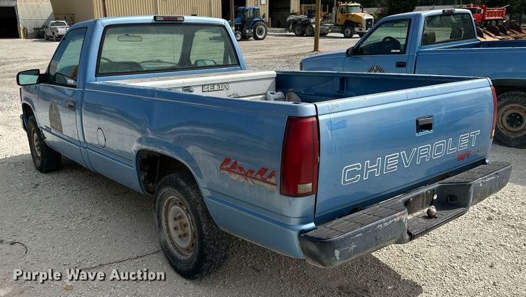 image for item NP9906 1996 Chevrolet K1500  pickup truck