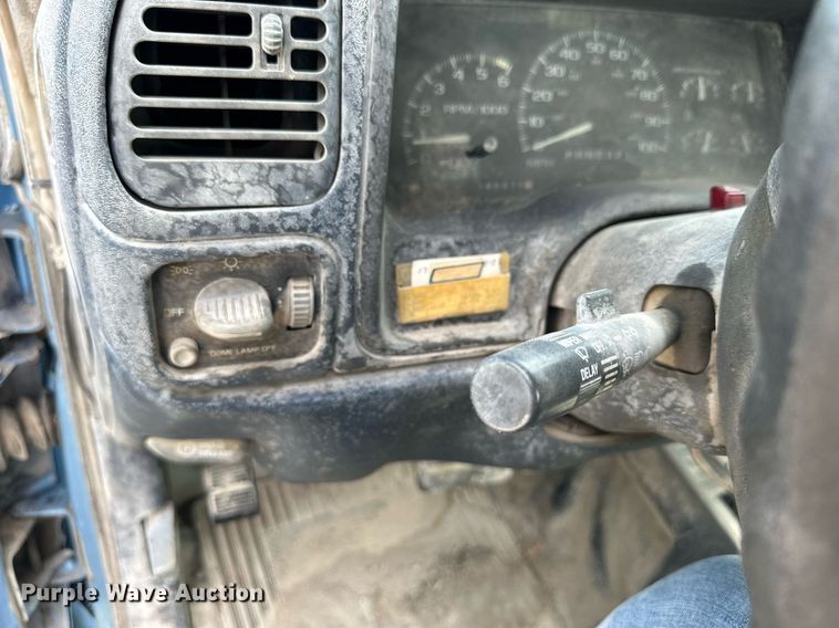 image for item NP9906 1996 Chevrolet K1500  pickup truck