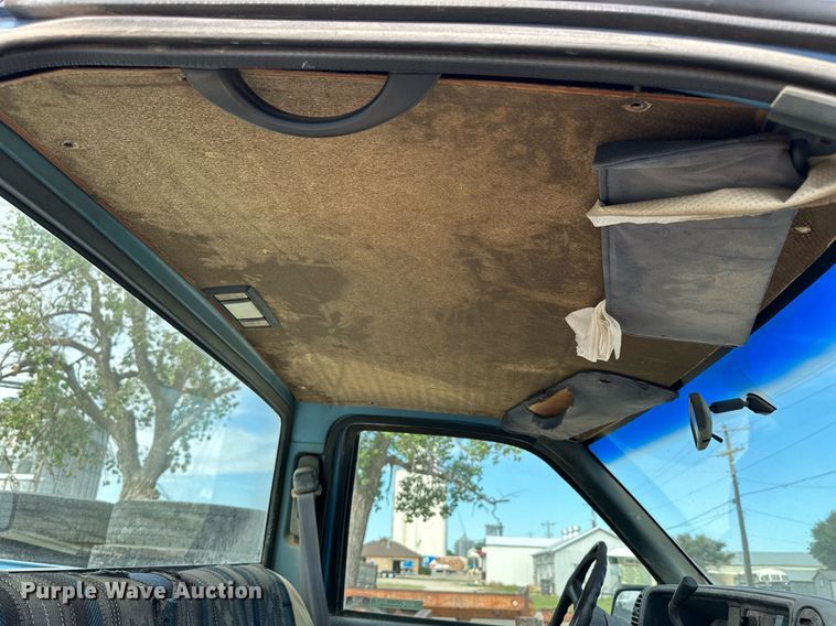 image for item NP9906 1996 Chevrolet K1500  pickup truck