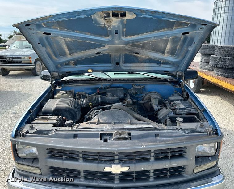 image for item NP9906 1996 Chevrolet K1500  pickup truck
