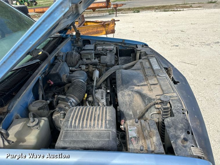 image for item NP9906 1996 Chevrolet K1500  pickup truck