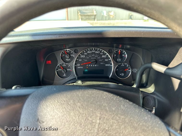 image for item NP9971 2010 Chevrolet Express G4500  ambulance