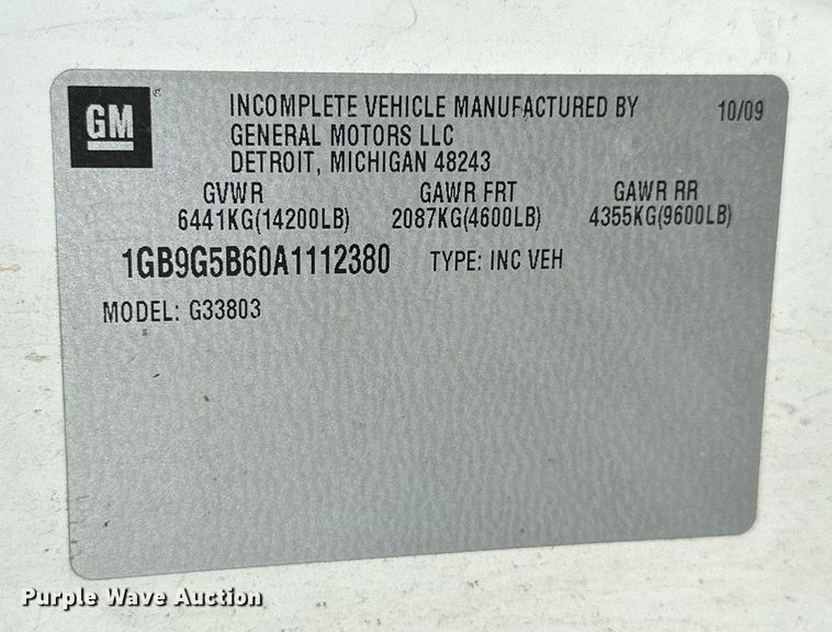 image for item NP9971 2010 Chevrolet Express G4500  ambulance