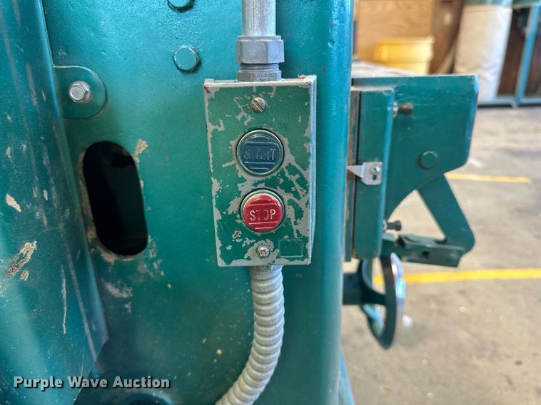 image for item NP9979 Powermatic 180  18" planer