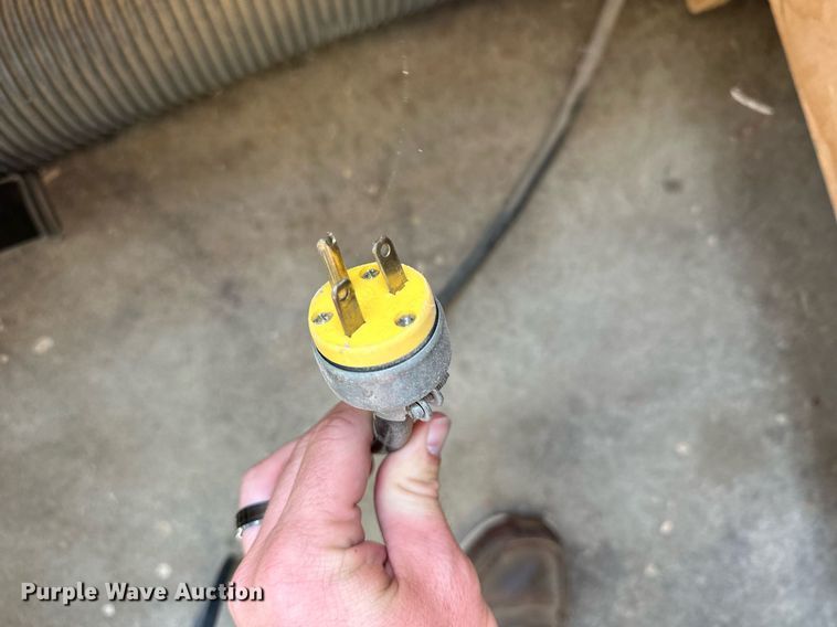 image for item NP9980 Powermatic 65  table saw