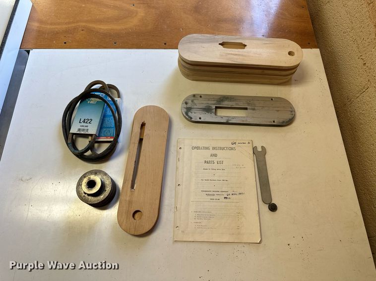 image for item NP9980 Powermatic 65  table saw