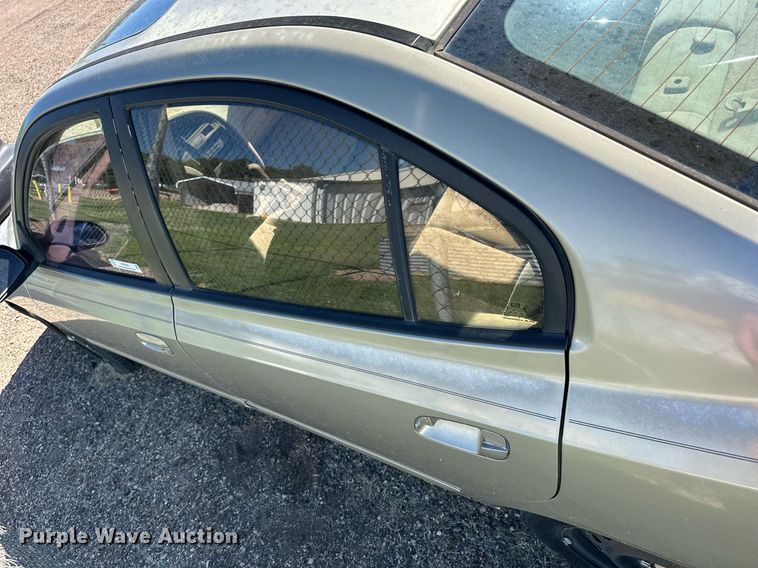 image for item NP9982 2003  Hyundai Elantra