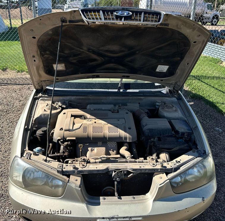 image for item NP9982 2003  Hyundai Elantra