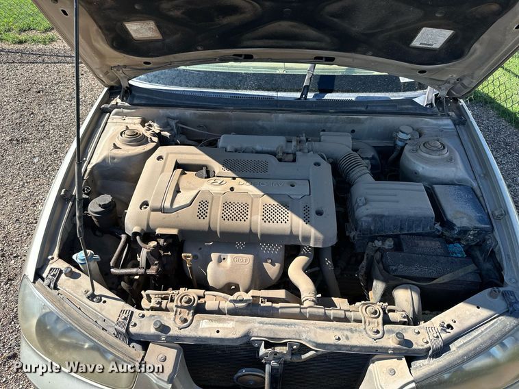 image for item NP9982 2003  Hyundai Elantra