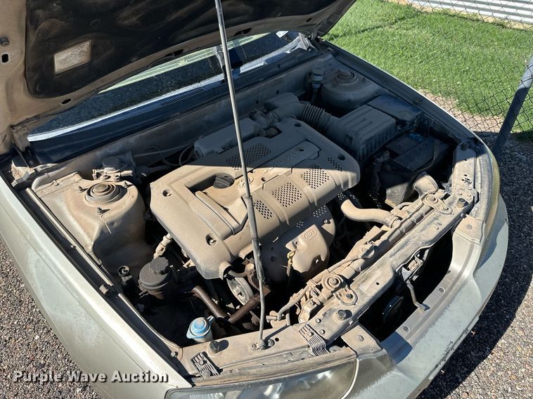 image for item NP9982 2003  Hyundai Elantra