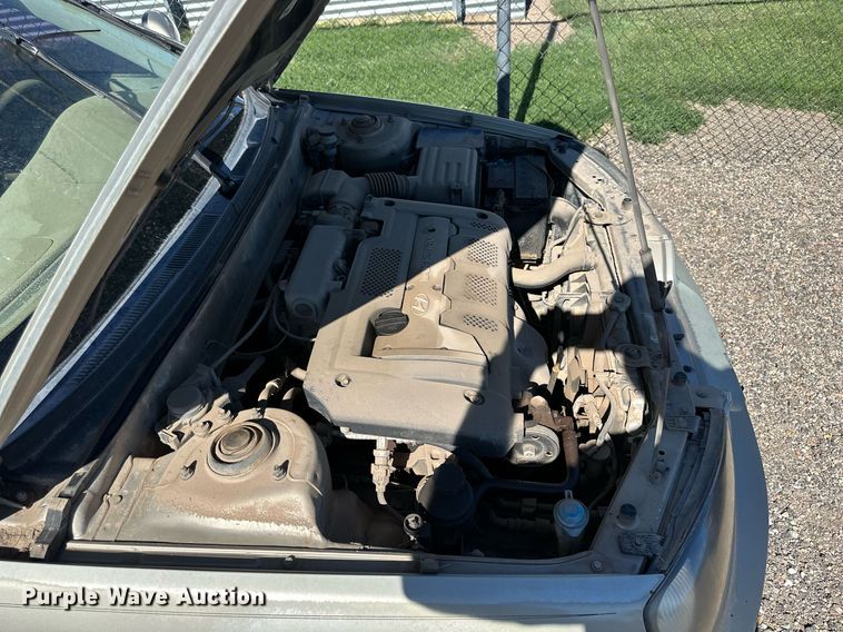 image for item NP9982 2003  Hyundai Elantra