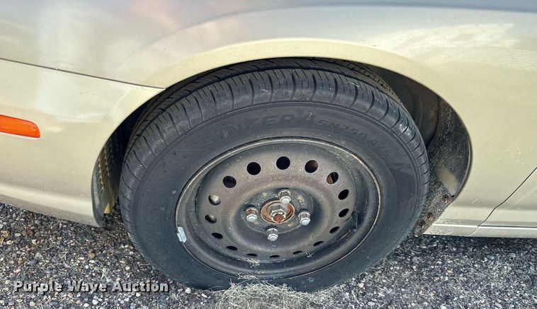 image for item NP9982 2003  Hyundai Elantra