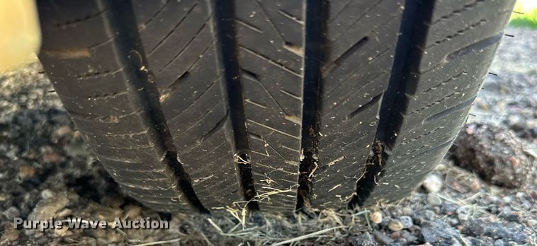 image for item NP9982 2003  Hyundai Elantra