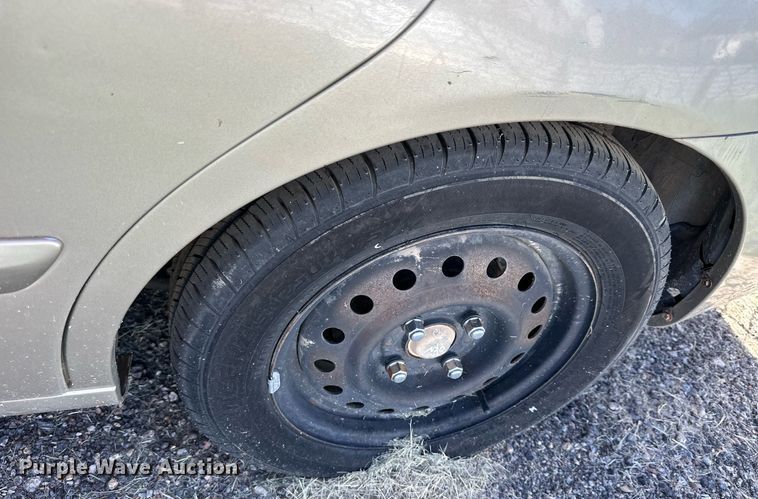 image for item NP9982 2003  Hyundai Elantra