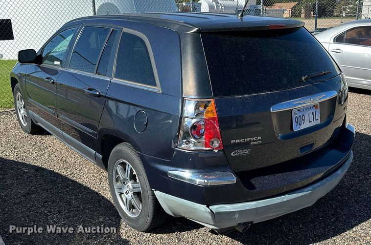 image for item NP9984 2007 Chrysler Pacifica  SUV