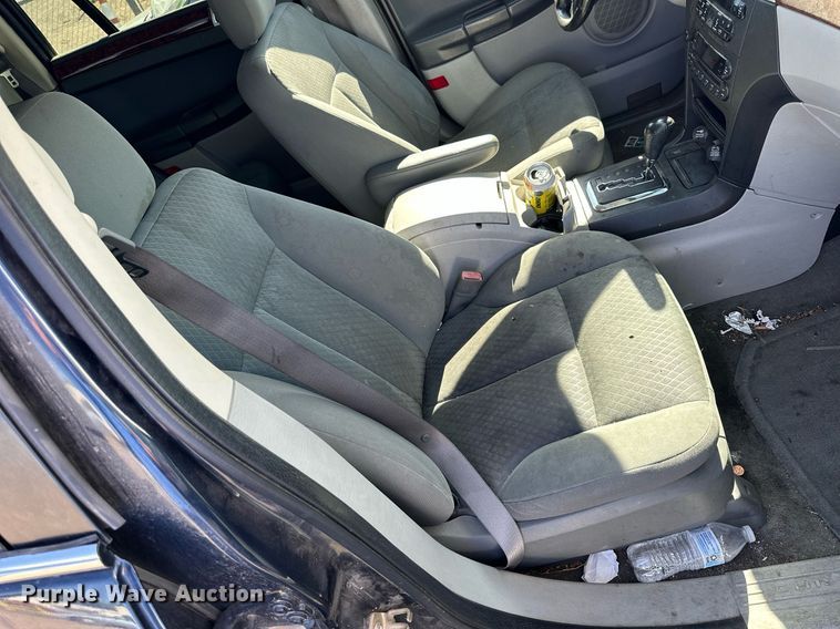 image for item NP9984 2007 Chrysler Pacifica  SUV
