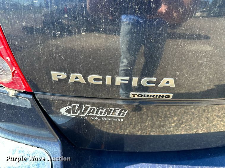 image for item NP9984 2007 Chrysler Pacifica  SUV