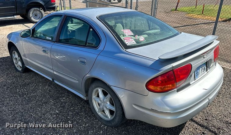 image for item NP9985 2002 Oldsmobile Alero GL