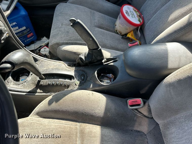 image for item NP9985 2002 Oldsmobile Alero GL