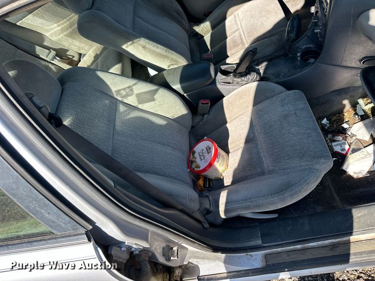 image for item NP9985 2002 Oldsmobile Alero GL