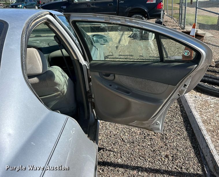 image for item NP9985 2002 Oldsmobile Alero GL