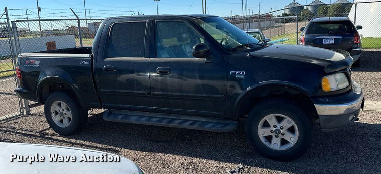 image for item NP9986 2003  Ford F150  SuperCrew pickup truck