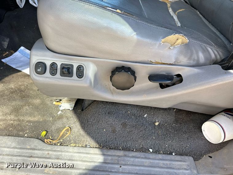 image for item NP9986 2003  Ford F150  SuperCrew pickup truck