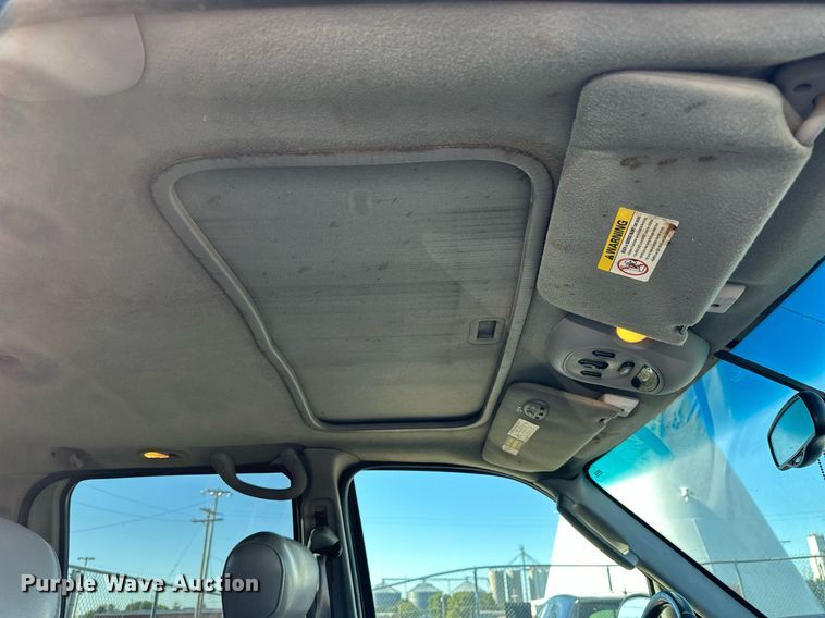 image for item NP9986 2003  Ford F150  SuperCrew pickup truck