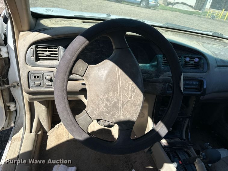 image for item NP9987 1998 Nissan Altima