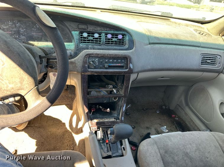 image for item NP9987 1998 Nissan Altima